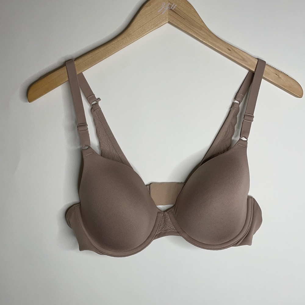 34B Wired Bra